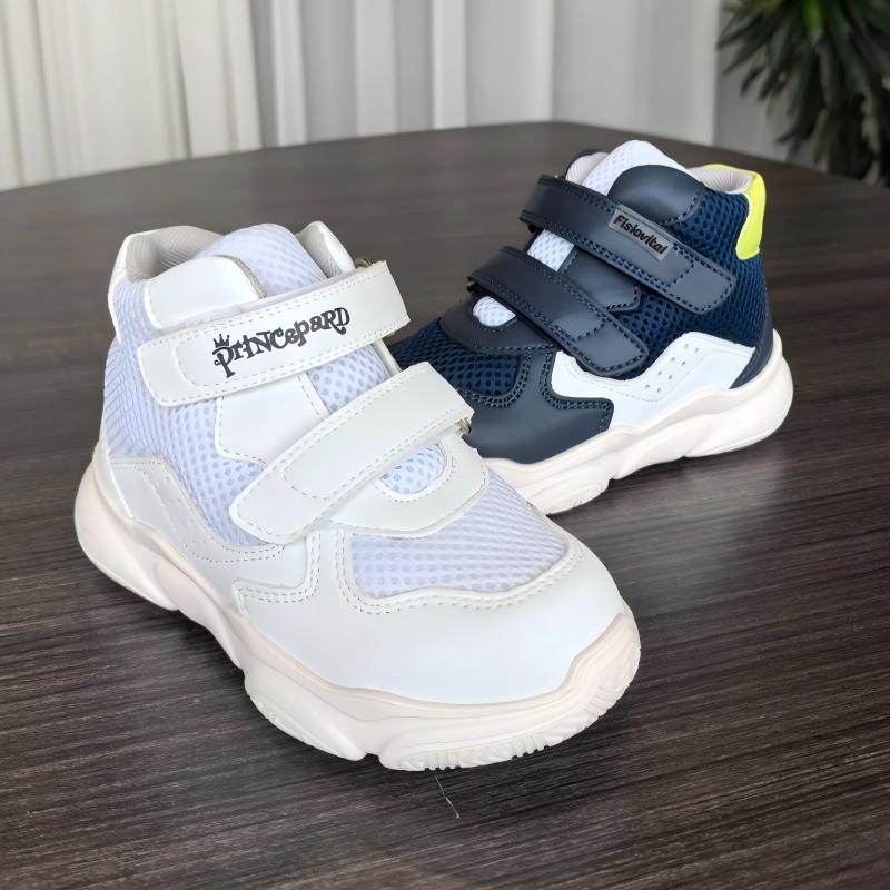 Chaussures de tennis orthopédi - Badminton Junior avis et prix